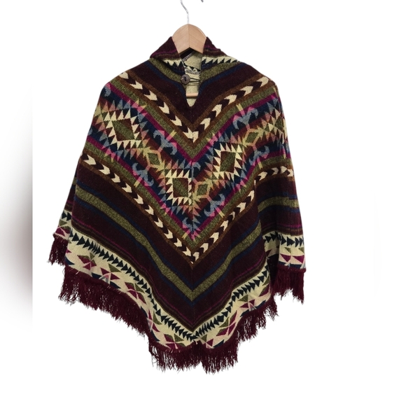 Boho Southwest Aztec Coastal Cowgirl Poncho - Picture 1 of 3